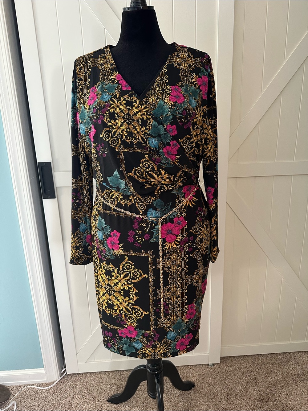 Thalia Sodi XXL Black Gold Baroque Floral Chain Waist Long Sleeve Dress NWT